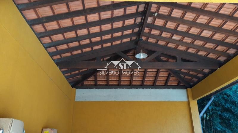 Casa à venda com 3 quartos, 395m² - Foto 18