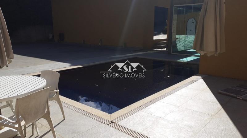 Casa à venda com 3 quartos, 395m² - Foto 34