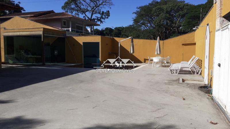Casa à venda com 3 quartos, 395m² - Foto 23