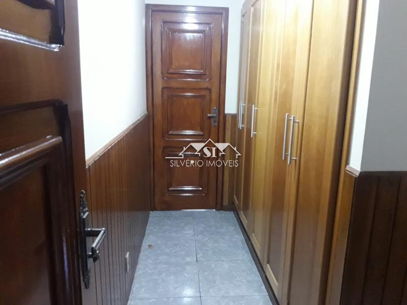 Casa à venda com 2 quartos, 101m² - Foto 12