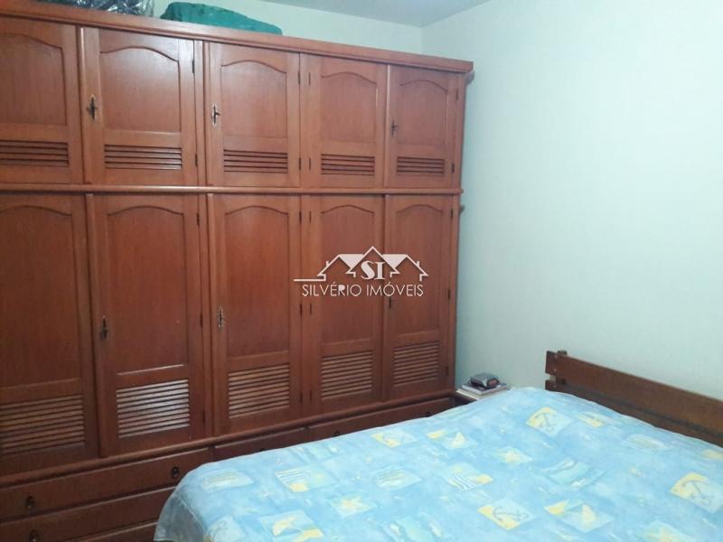 Casa à venda com 3 quartos, 256m² - Foto 5