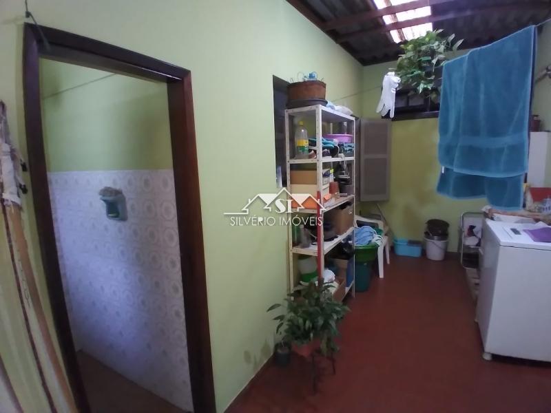 Casa à venda com 3 quartos, 256m² - Foto 26