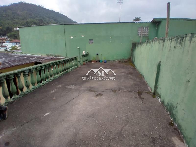 Casa à venda com 3 quartos, 256m² - Foto 34