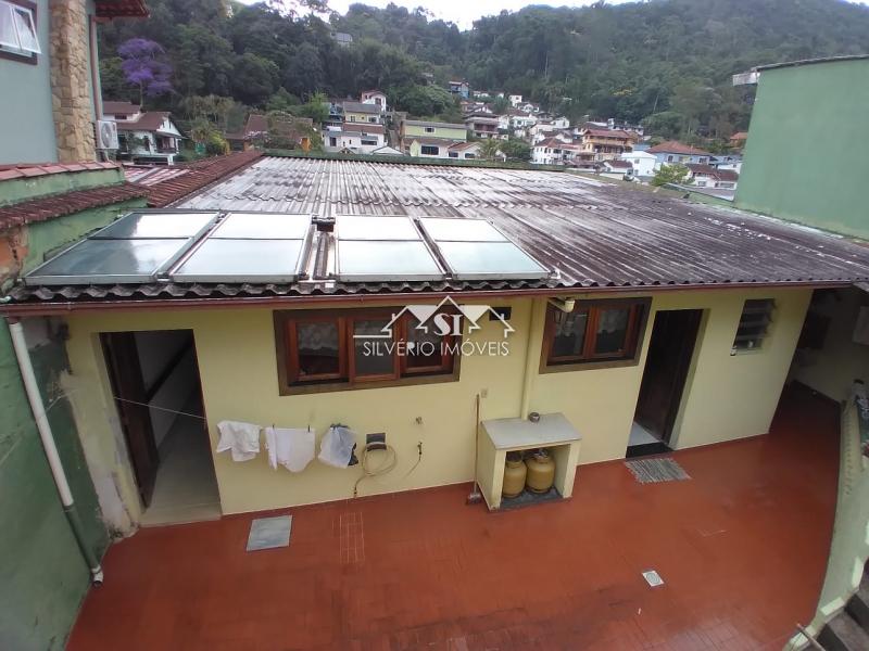 Casa à venda com 3 quartos, 256m² - Foto 36