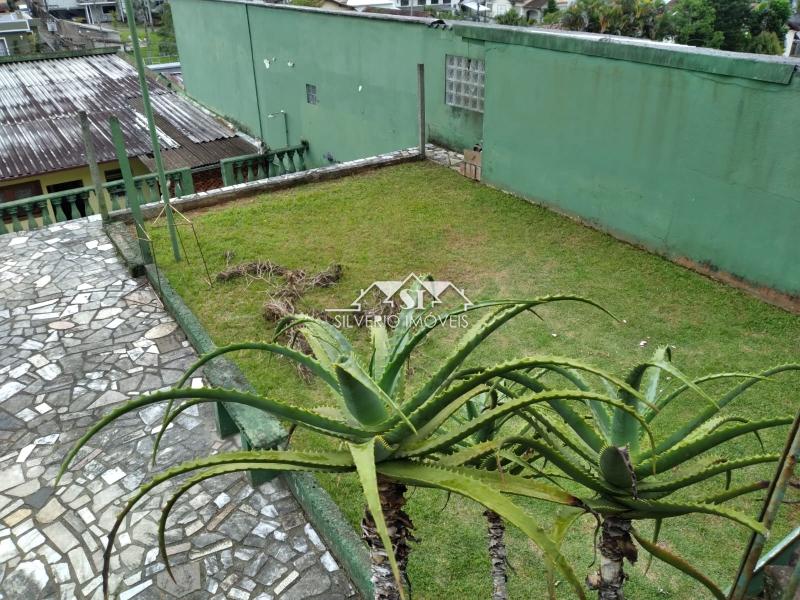 Casa à venda com 3 quartos, 256m² - Foto 40