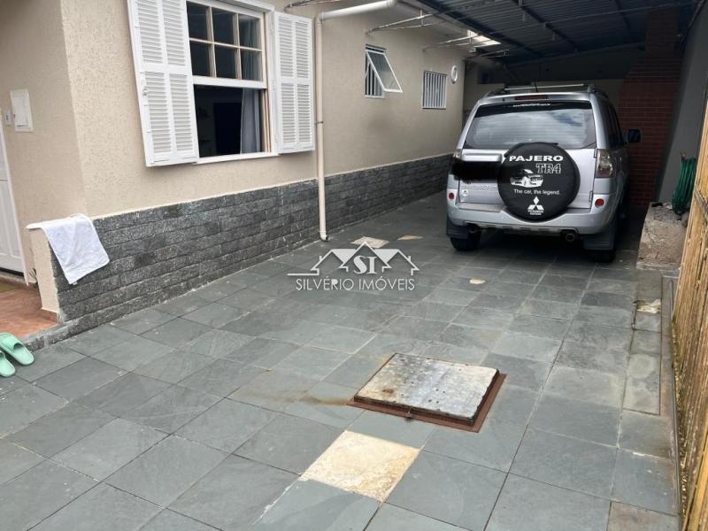 Casa à venda com 2 quartos, 160m² - Foto 5