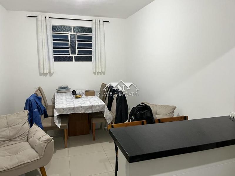 Casa à venda com 2 quartos, 160m² - Foto 7