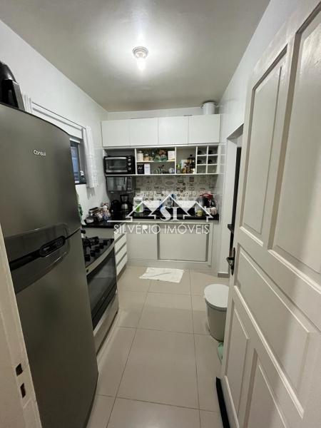 Casa à venda com 2 quartos, 160m² - Foto 8