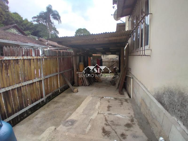 Casa à venda com 3 quartos, 90m² - Foto 6