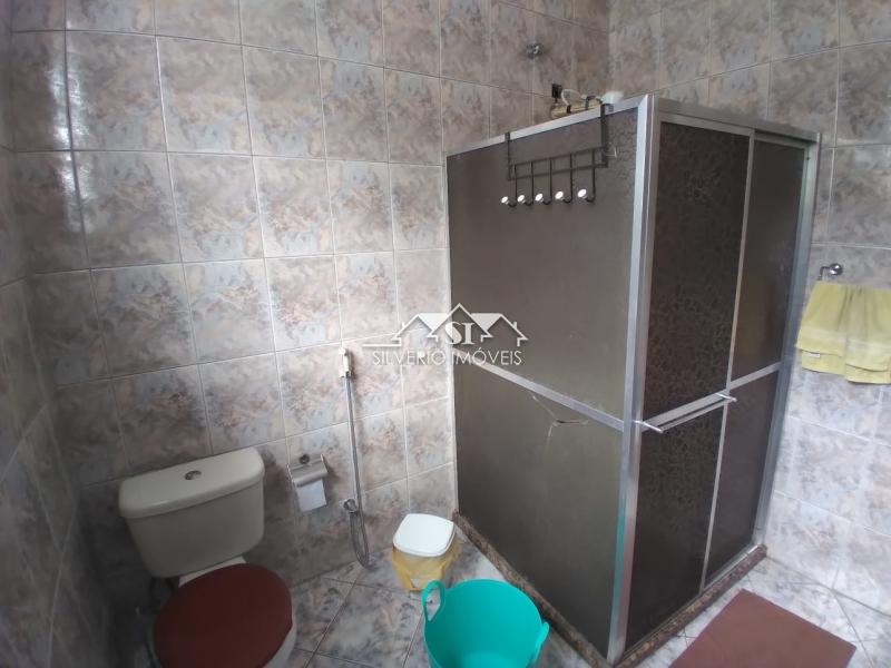 Casa à venda com 3 quartos, 90m² - Foto 12