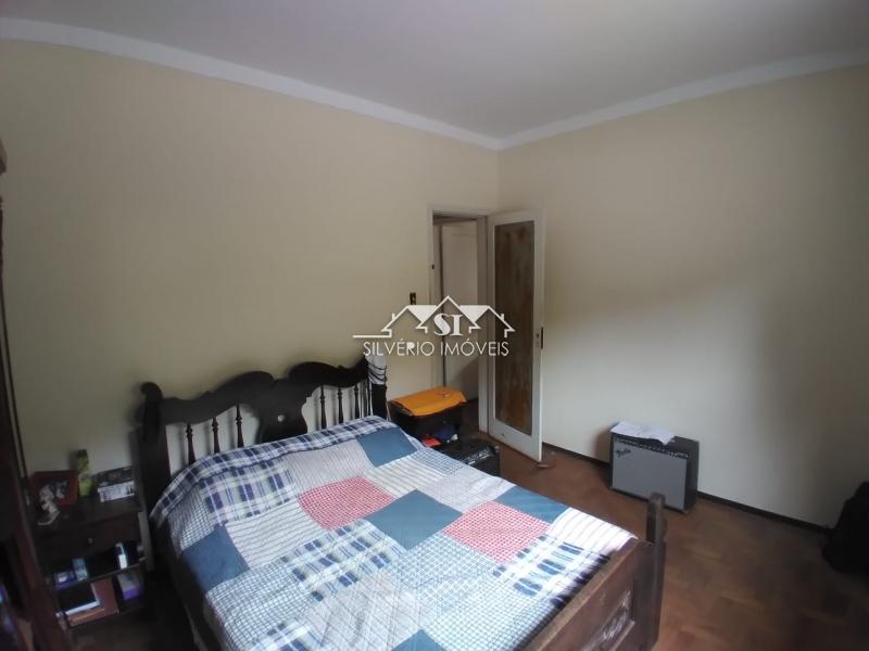 Casa à venda com 3 quartos, 90m² - Foto 18