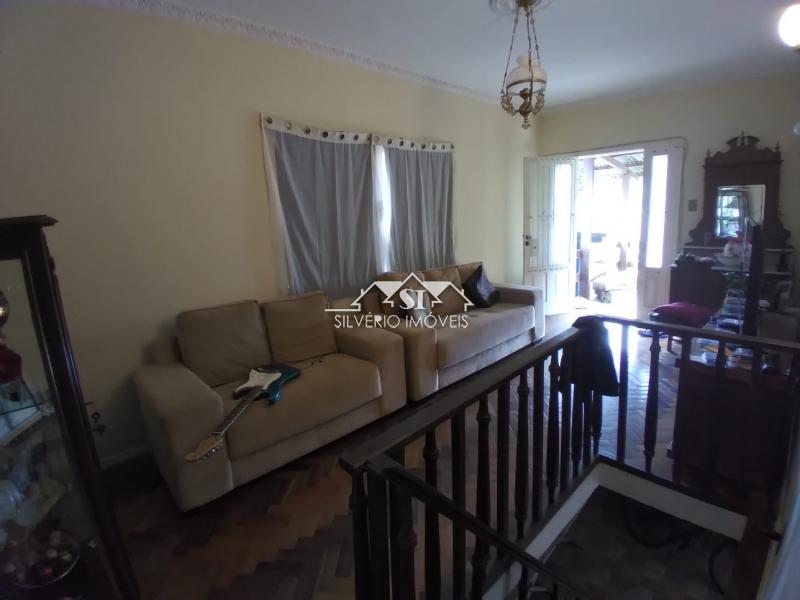 Casa à venda com 3 quartos, 90m² - Foto 24