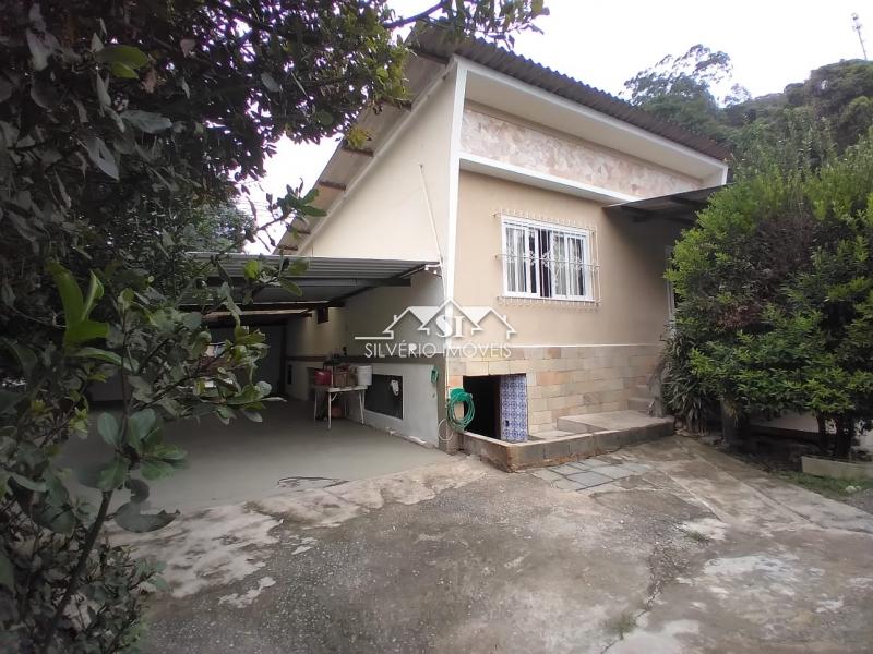 Casa à venda com 3 quartos, 90m² - Foto 28