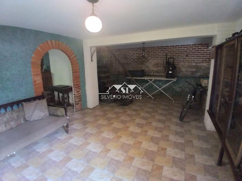 Casa à venda com 3 quartos, 90m² - Foto 39