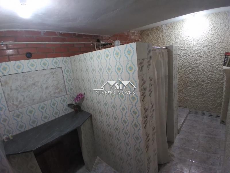 Casa à venda com 3 quartos, 90m² - Foto 45