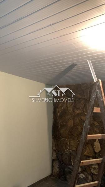 Casa à venda com 4 quartos, 190m² - Foto 12