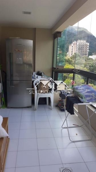 Apartamento à venda com 3 quartos, 170m² - Foto 12