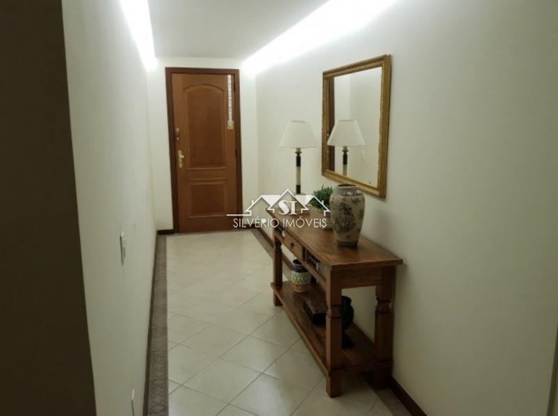 Apartamento à venda com 3 quartos, 130m² - Foto 12