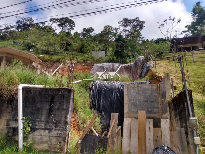 Terreno em Mosela - Petrópolis/RJ 