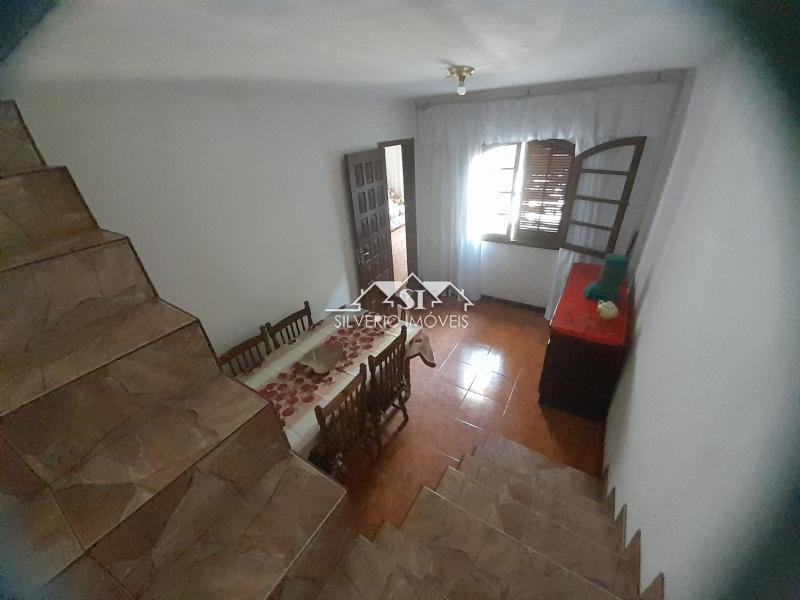 Casa à venda com 2 quartos, 90m² - Foto 24