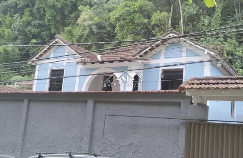 Casa à venda em Bingen, Petrópolis - RJ - Foto 1