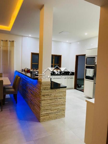 Casa à venda com 3 quartos, 400m² - Foto 25