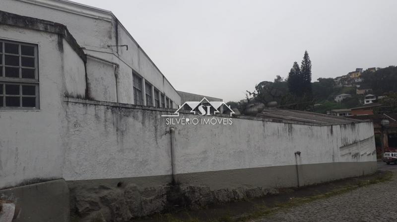 Imóvel Comercial para Alugar em Castelânea, Petrópolis - RJ - Foto 11