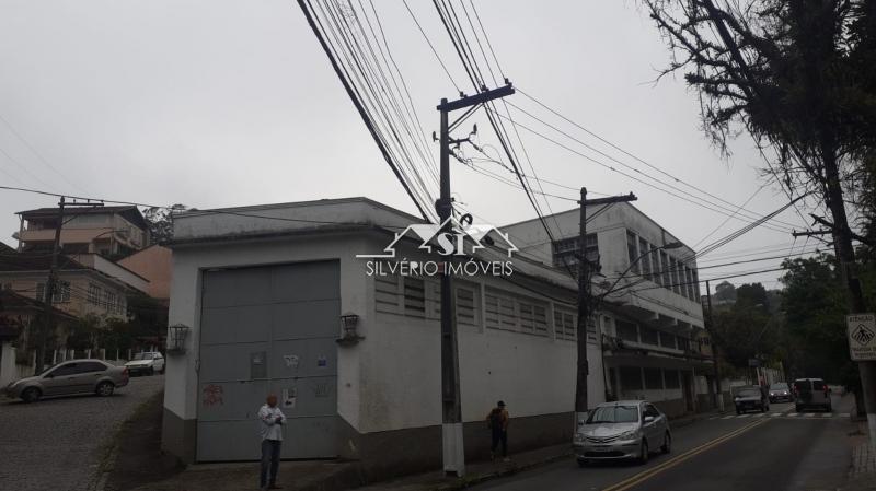 Imóvel Comercial para Alugar em Castelânea, Petrópolis - RJ - Foto 14