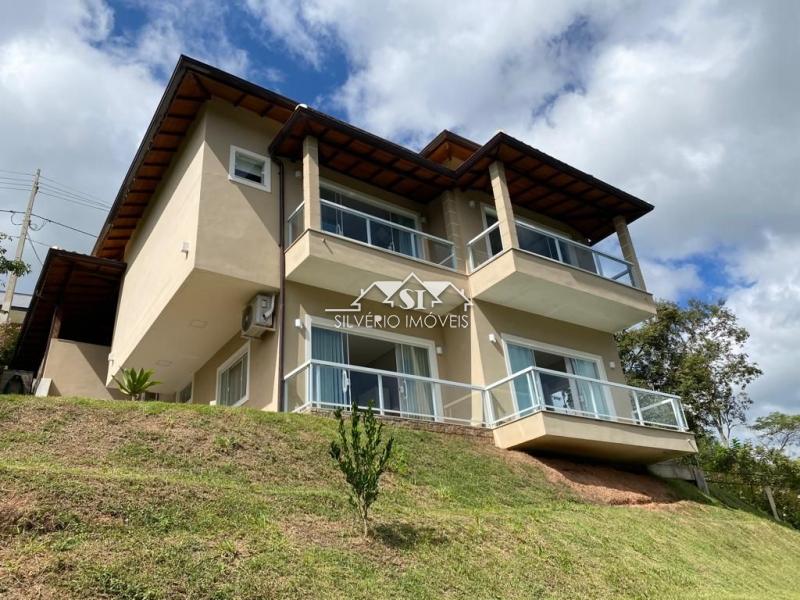 Casa em Areal - Areal/RJ  - 4 Quartos