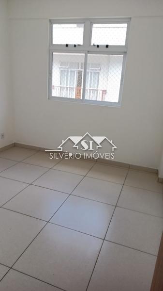 Apartamento à venda com 3 quartos, 139m² - Foto 4