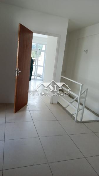 Apartamento à venda com 3 quartos, 139m² - Foto 2