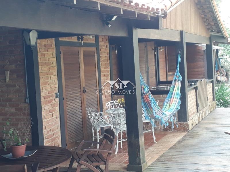 Fazenda à venda com 6 quartos, 2000m² - Foto 2