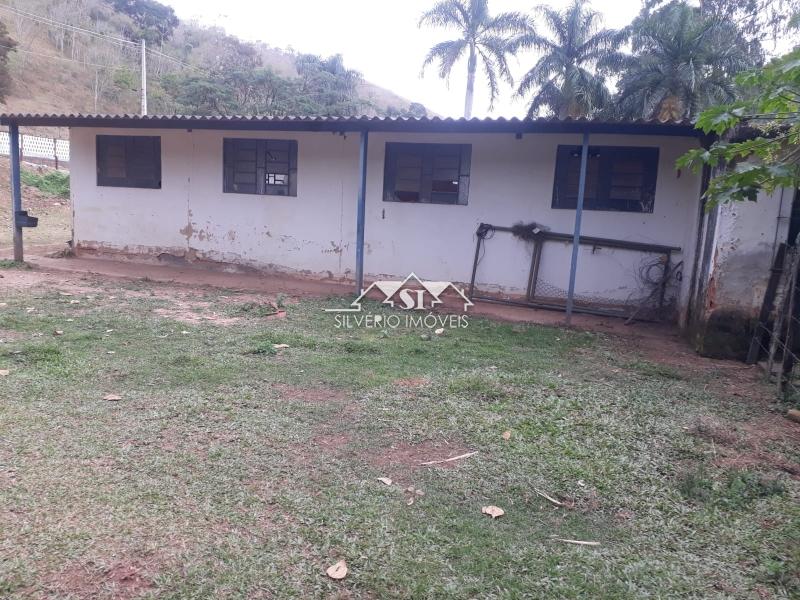 Fazenda à venda com 6 quartos, 2000m² - Foto 12