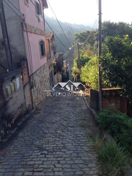 Terreno Residencial à venda em Mosela, Petrópolis - RJ - Foto 3