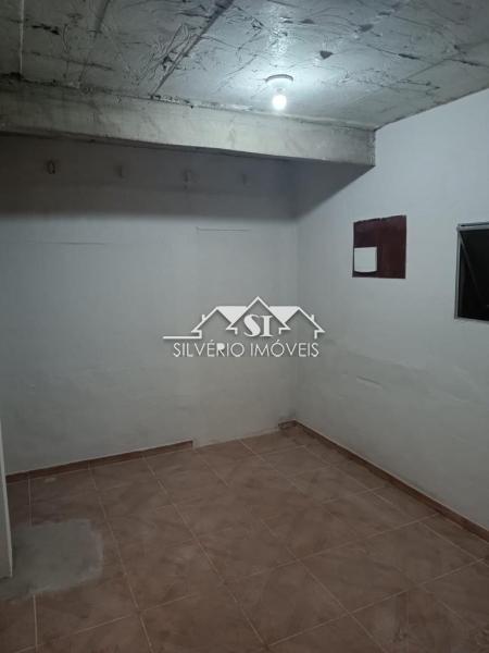 Casa à venda com 3 quartos, 180m² - Foto 6