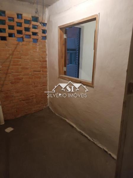 Casa à venda com 3 quartos, 180m² - Foto 9