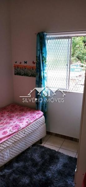Casa à venda com 3 quartos, 180m² - Foto 12
