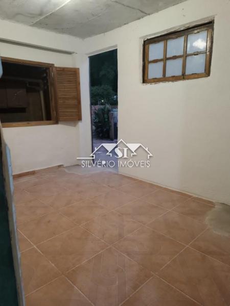 Casa à venda com 3 quartos, 180m² - Foto 13