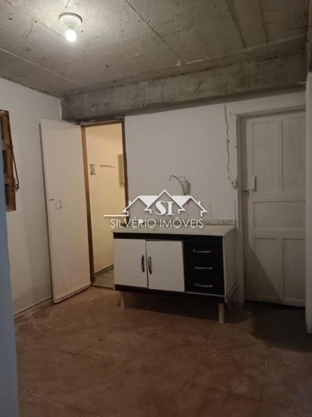 Casa à venda com 3 quartos, 180m² - Foto 14