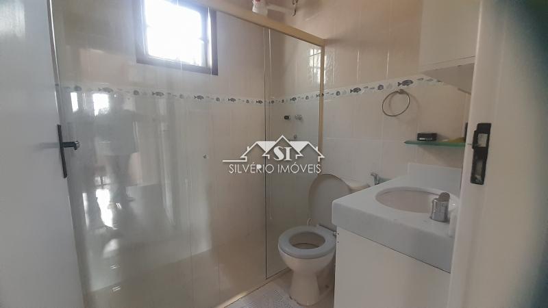 Casa à venda com 3 quartos, 300m² - Foto 27