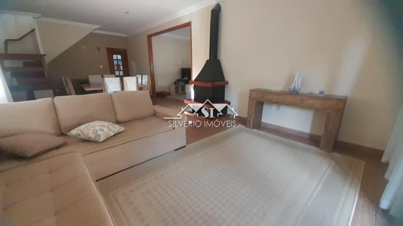 Casa à venda com 3 quartos, 300m² - Foto 33