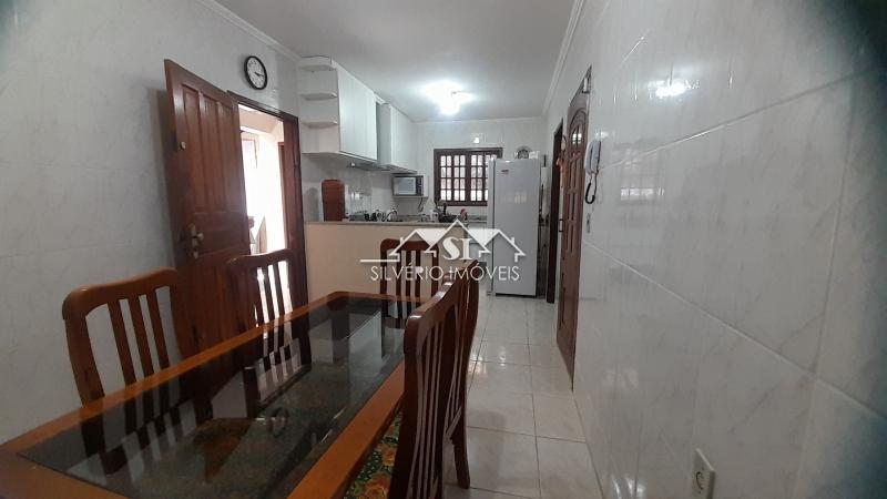 Casa à venda com 3 quartos, 300m² - Foto 43