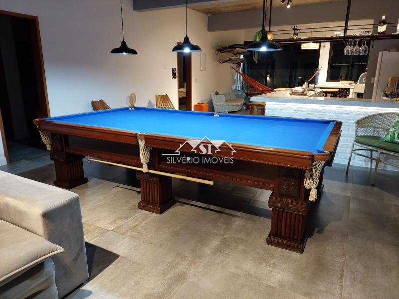 Casa à venda com 3 quartos, 216m² - Foto 9