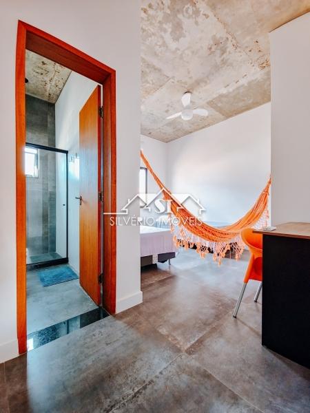 Casa à venda com 3 quartos, 216m² - Foto 30