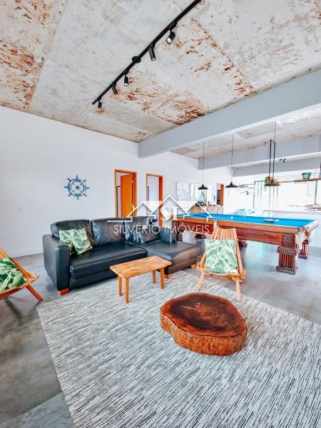Casa à venda com 3 quartos, 216m² - Foto 37