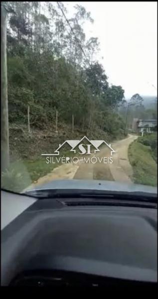 Terreno à venda, 1800m² - Foto 4