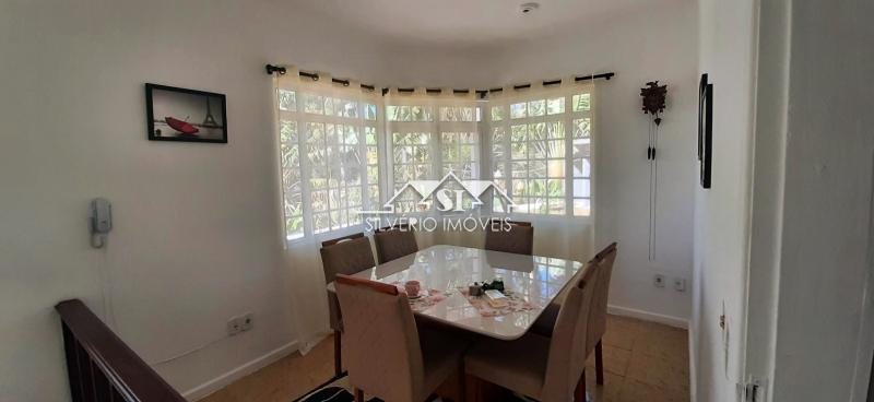 Casa à venda com 3 quartos, 420m² - Foto 24