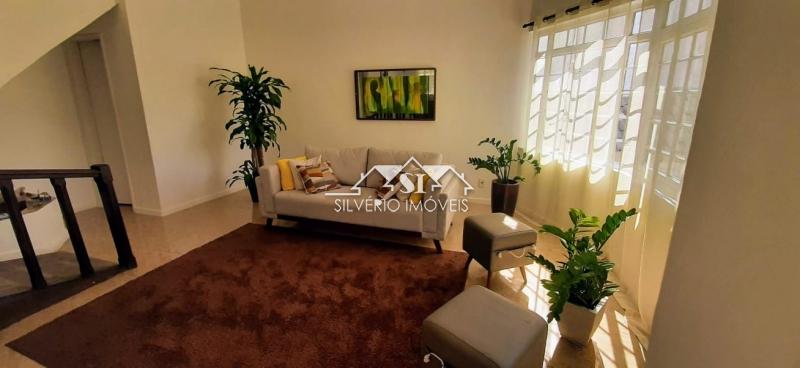 Casa à venda com 3 quartos, 420m² - Foto 8