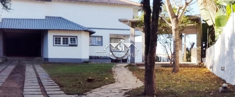 Casa à venda com 3 quartos, 420m² - Foto 3