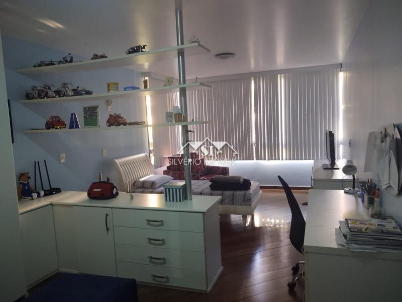 Apartamento à venda com 4 quartos, 200m² - Foto 29